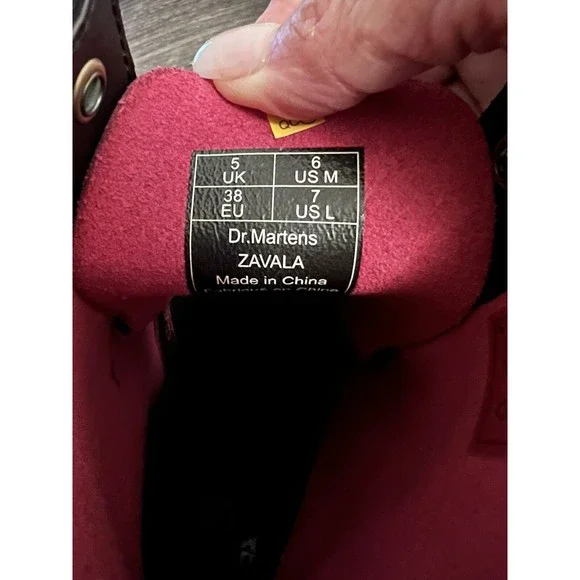 Sold Dr Martens Combat Boot Zavala Unisex  6/7 Cherry Red  Air wair Docs - Picture 8 of 8